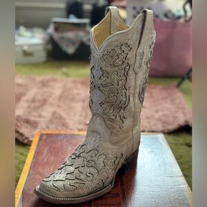 Corral wide calf women’s cowboy boots